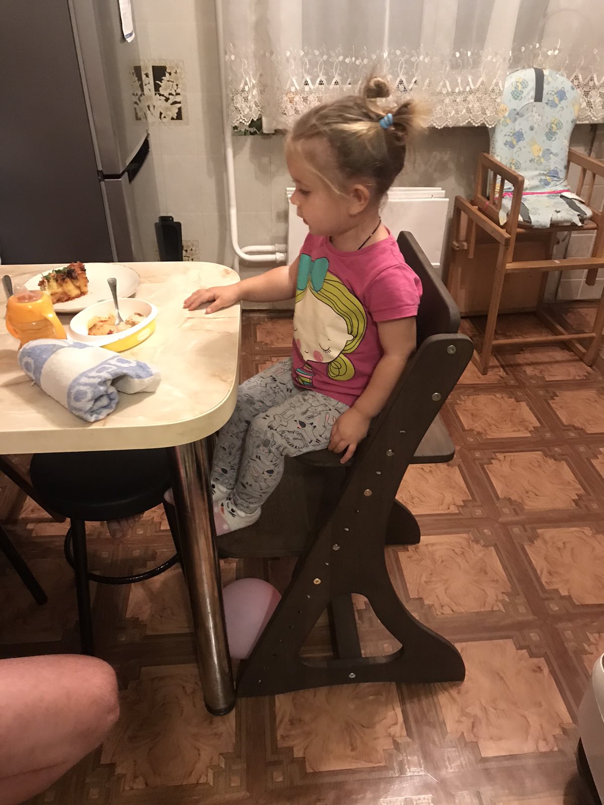 дитина на нашому стільчику